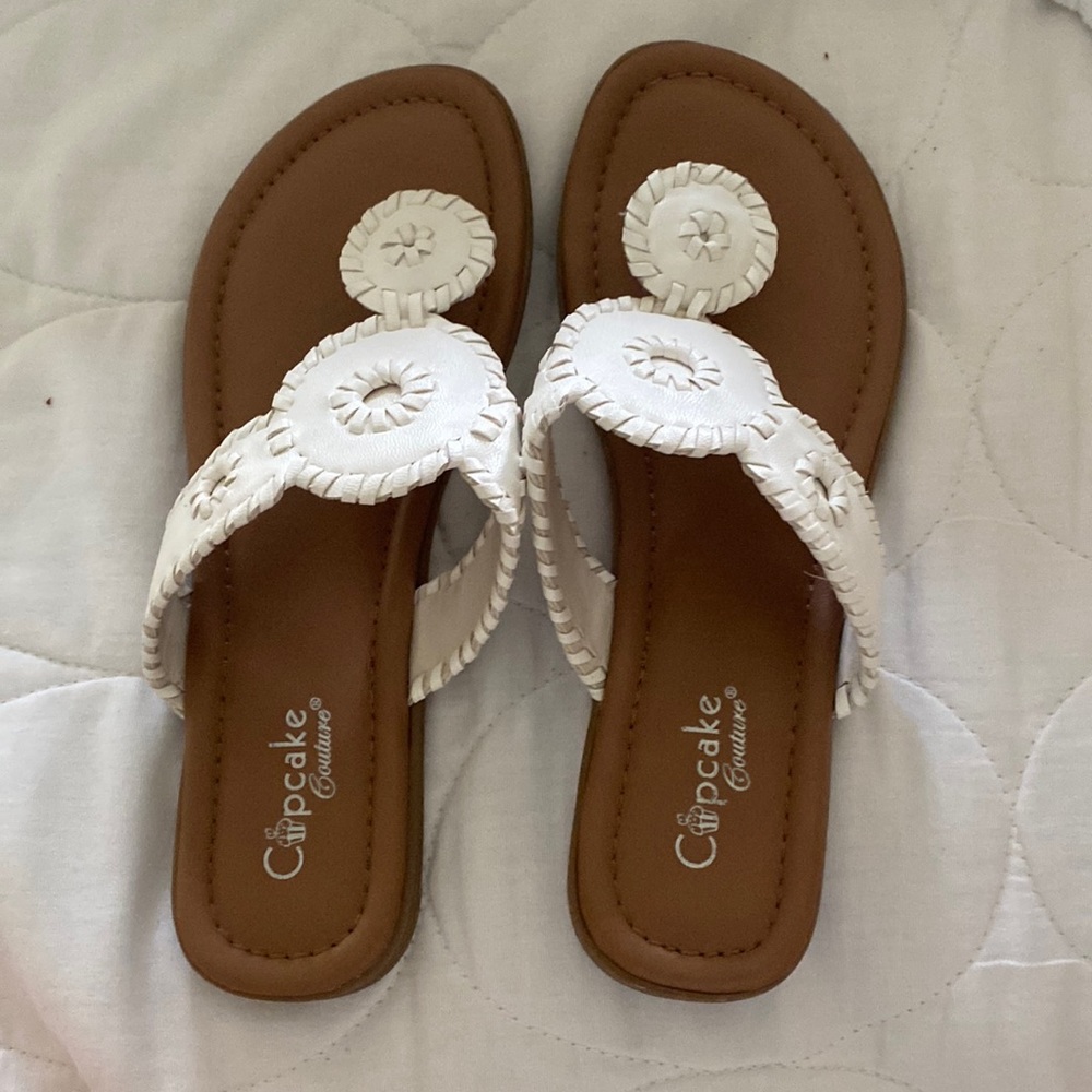 Kids flip flops